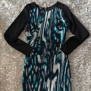 BeBe Printed Body Con Dress